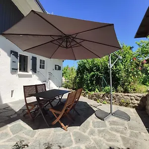La Petite Maison - Maison De Village Hébergement de vacances